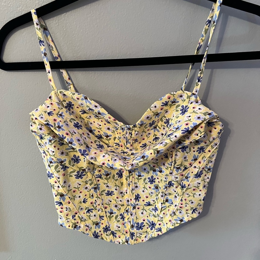 crop top